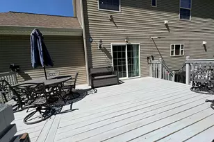 1727 W 48th Pl, Gary, IN 46408 - Photo 11
