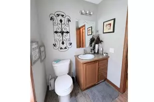 1727 W 48th Pl, Gary, IN 46408 - Photo 31