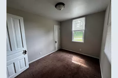 1041 E Highway 330, Schererville, IN 46375 - Photo 9
