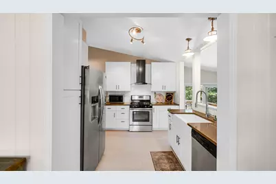 717 N Randolph Street, Gary, IN 46403 - Photo 9