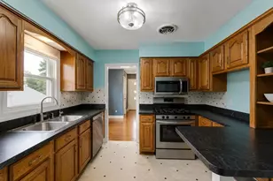 8050 Columbia Ave, Munster, IN 46321 - Photo 13