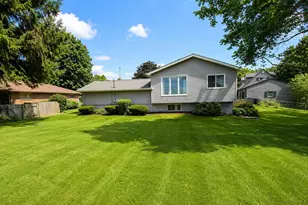 504 Corvette Dr, La Porte, IN 46350 - Photo 23