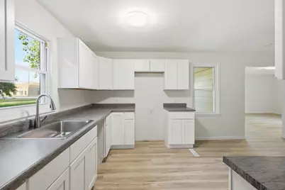 202 S Main Street, Morocco, IN 47963 - Photo 9
