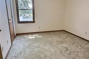 3602 Timberbridge Dr, Valparaiso, IN 46383 - Photo 13