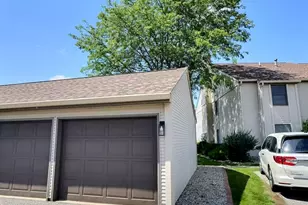 3602 Timberbridge Dr, Valparaiso, IN 46383 - Photo 9