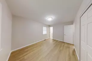 8020 Hendricks St, Merrillville, IN 46410 - Photo 21