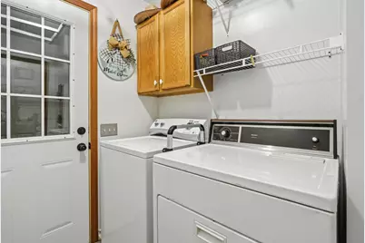 555 Lake Park Drive, Valparaiso, IN 46385 - Photo 15
