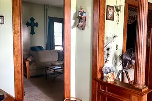 204 S Washington St, LaCrosse, IN 46348 - Photo 5
