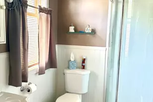 204 S Washington St, LaCrosse, IN 46348 - Photo 15
