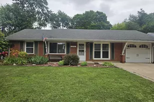 1703 Maple Garden Dr, La Porte, IN 46350 - Photo 3