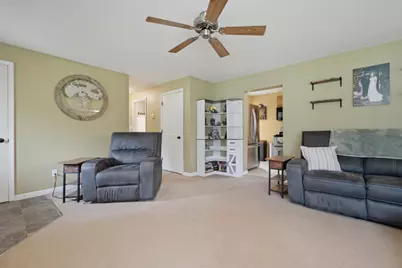 607 Woodlawn Avenue, Chesterton, IN 46304 - Photo 5