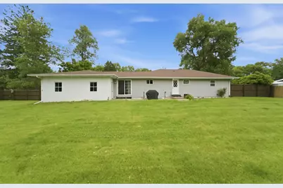607 Woodlawn Avenue, Chesterton, IN 46304 - Photo 21