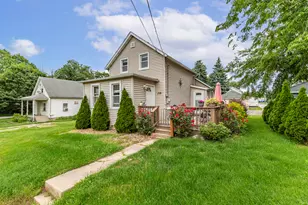 308 E Porter St, Crown Point, IN 46307 - Photo 3
