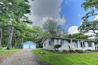 200 Donovan Drive, Valparaiso, IN 46385 - Photo 1