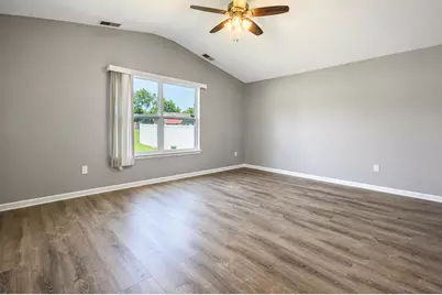 707 W 77th Avenue, Merrillville, IN 46410 - Photo 15