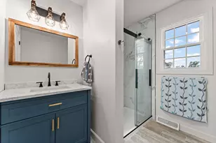 3764 Kingsway Dr, Crown Point, IN 46307 - Photo 15