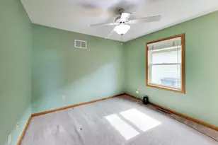 2615 43rd St, Highland, IN 46322 - Photo 19