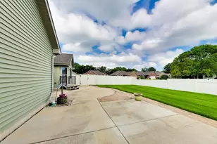 2615 43rd St, Highland, IN 46322 - Photo 35