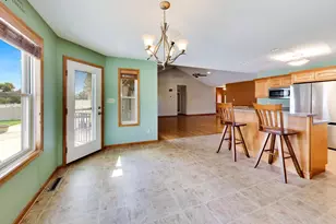 2615 43rd St, Highland, IN 46322 - Photo 13