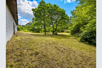 2020 E State Road 10, Knox, IN 46534 - Photo 23