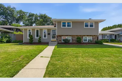 322 N Lindberg Street, Griffith, IN 46319 - Photo 1