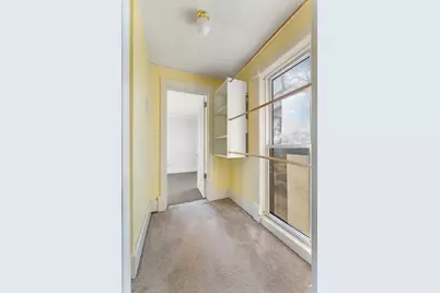 557 W Chicago Street, Valparaiso, IN 46385 - Photo 19