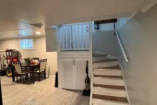 564 Carolina St, Gary, IN 46402 - Photo 13