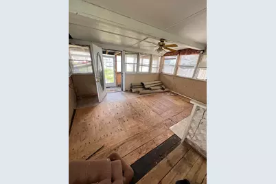 223 Park Street, La Porte, IN 46350 - Photo 3