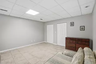 379 Fox Trail Ct, Hobart, IN 46342 - Photo 19