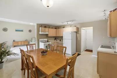 379 Fox Trail Court, Hobart, IN 46342 - Photo 7