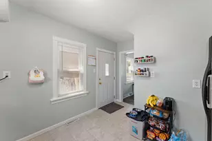 125 N Wisconsin St, Hobart, IN 46342 - Photo 11
