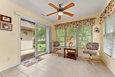 1138 Cherrywood Lane, Schererville, IN 46375 - Photo 7