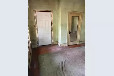 1914 Greenwood Avenue, Michigan City, IN 46360 - Photo 5