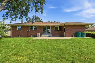 1120 W 54th Ave, Merrillville, IN 46410 - Photo 3
