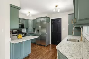 1120 W 54th Ave, Merrillville, IN 46410 - Photo 5