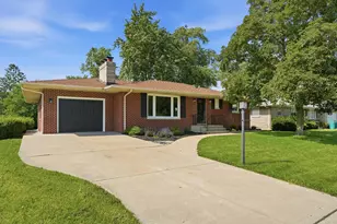1120 W 54th Ave, Merrillville, IN 46410 - Photo 1