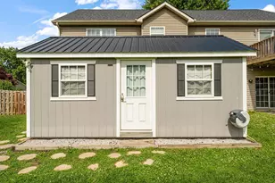 414 N Church St, Kouts, IN 46347 - Photo 29