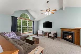 414 N Church St, Kouts, IN 46347 - Photo 3