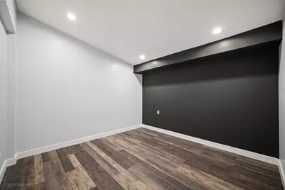 523 W Chicago Avenue, East Chicago, IN 46312 - Photo 5