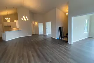 5602 Fountain Cir, Crown Point, IN 46307 - Photo 3