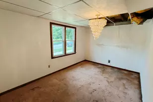 1709 Roosevelt St, Gary, IN 46404 - Photo 5