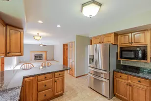 300 Sandpiper Dr, Chesterton, IN 46304 - Photo 9
