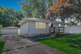92 N County Line Rd, Hobart, IN 46342 - Photo 3
