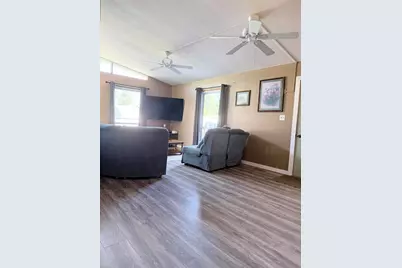 1401 Fairlane Drive, Valparaiso, IN 46383 - Photo 7