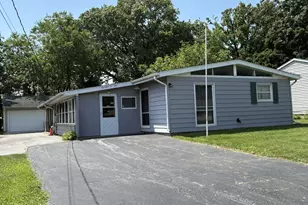 1401 Fairlane Dr, Valparaiso, IN 46383 - Photo 27
