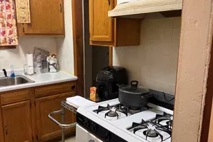 2421 Monroe St, Gary, IN 46407 - Photo 7