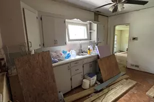 260 N Ohio St, Hobart, IN 46342 - Photo 11