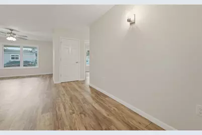 1411 Woodward Street, La Porte, IN 46350 - Photo 3