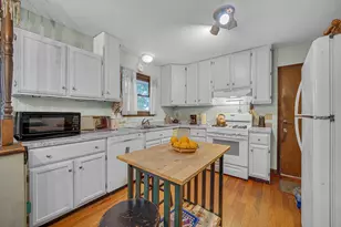 812 Fox Point Dr, Chesterton, IN 46304 - Photo 5