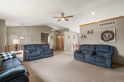647 W 1100 N, Wheatfield, IN 46392 - Photo 9